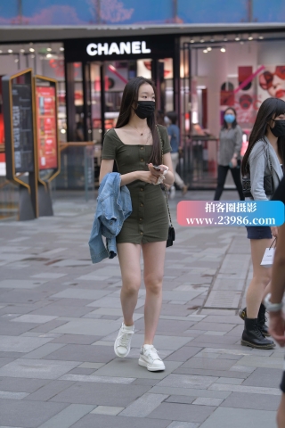 藏青色包臀小短裙