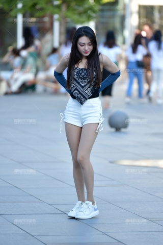 ★肉丝袜热裤美女