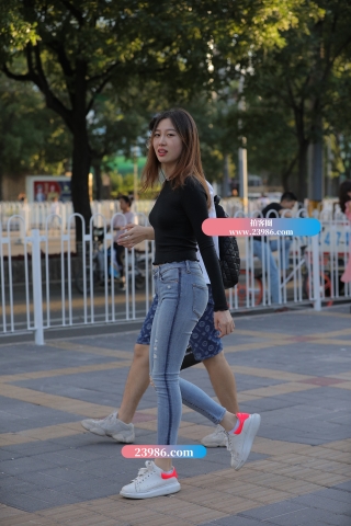 【视觉冲击赛贴】紧牛翘臀女友