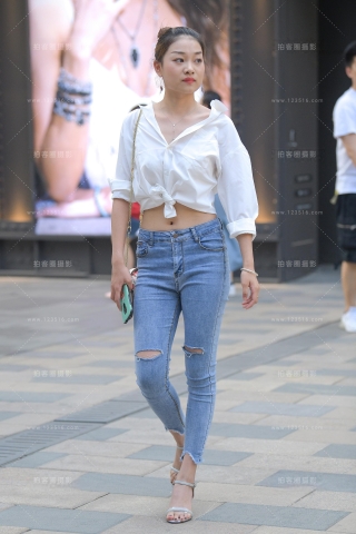 【街拍之魂赛帖】搭讪逛街蓝色紧牛