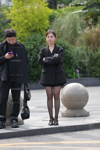 漂漂亮亮的黑丝凉高小仙女