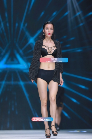 【视觉冲击赛贴】深圳赛区，超模大赛台上SHOW