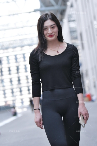 【咔喳赛帖】一身黑色