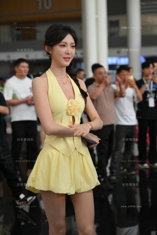 25成都车展网红---小雪花