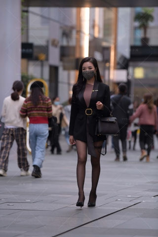 搭讪街拍性感黑丝高跟御姐（完整版）