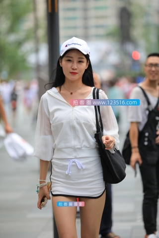 【凯恩赛帖】清新美女曼妙身材