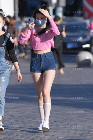 【红石赛帖】热裤美女