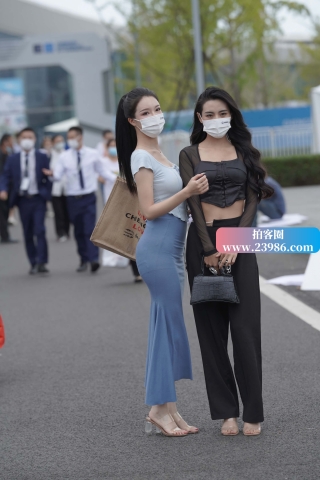 搭讪街拍马尾辫姐姐