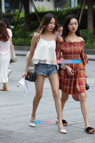 【凯恩赛帖】靓丽女孩 一双大美腿