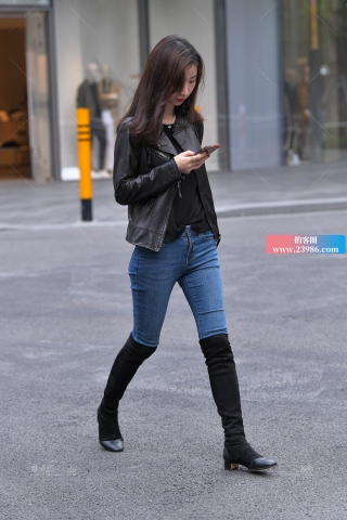 【视觉冲击赛贴】紧牛，美腿，美眉