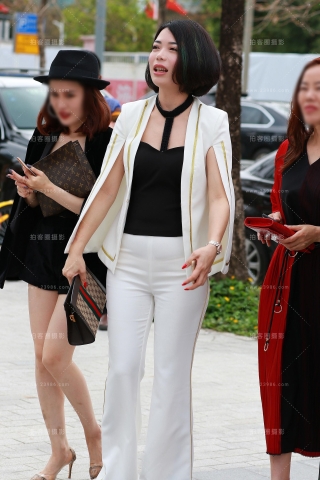 【视觉冲击赛贴】可遇不可求的白裤**