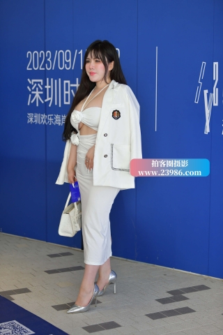 深圳时装周---丰腴美女