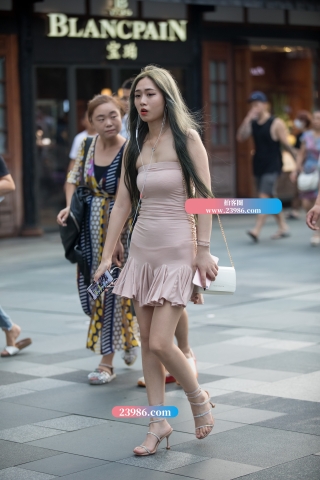 【凯恩赛帖】性感贴身短裙