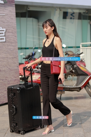 【凯恩赛贴】高挑长腿妹