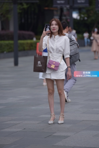 街拍高跟美女
