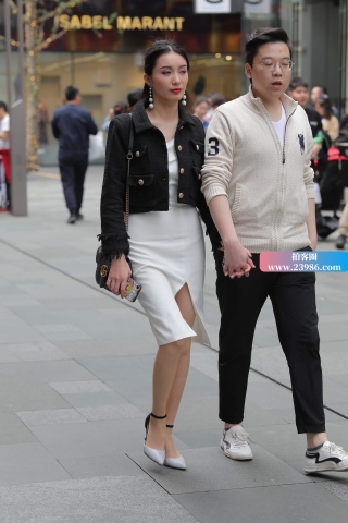 街拍高跟性感御姐