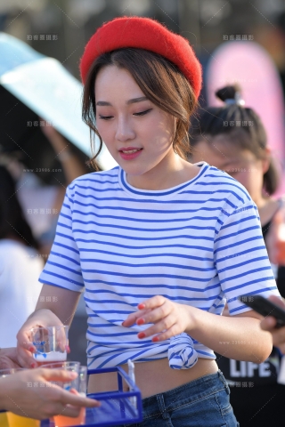 【红石赛帖】漂亮的啤酒妹