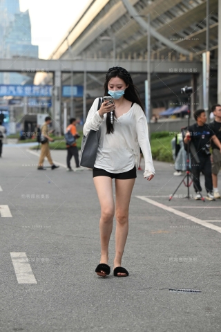 美腿气质小姐姐