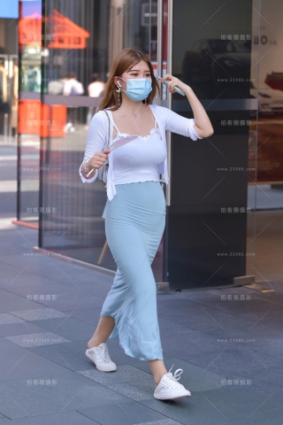 【视觉冲击赛贴】这包臀裙，令我很迷惑~