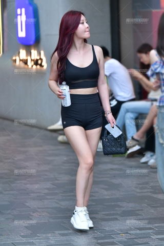 ★高腰热裤美女