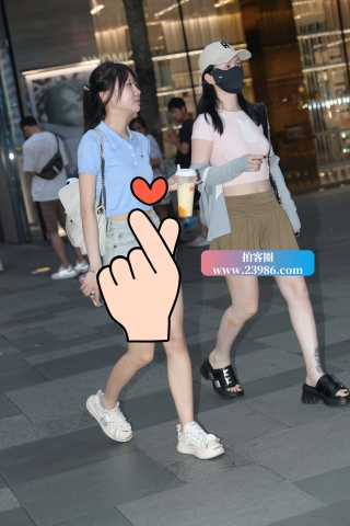 夏日清凉热裤女生【春光外......】