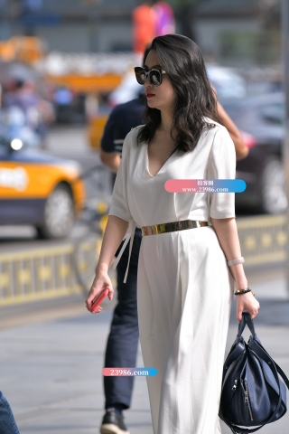 【红石赛帖】白色裙裤气质少妇