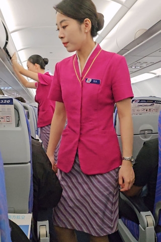 25最新冒险拍摄南航空姐机舱检查4K视频（视频版）