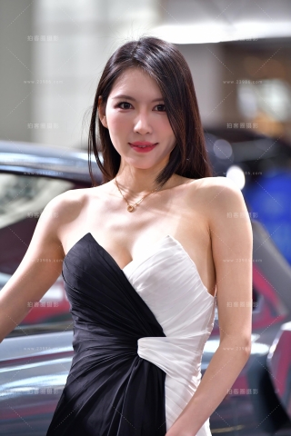 ★黑白长裙车模美女