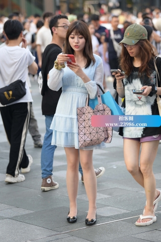 拼接裙，R丝美眉