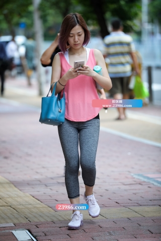 下班爱健身的小姐姐