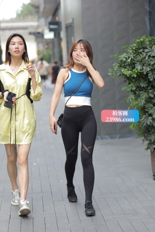 紧身好身材女子