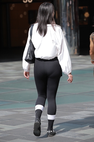 黑色紧身瑜伽裤【原图+视频】