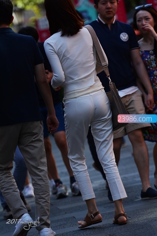 咔喳赛15  臀不在大 有T则灵