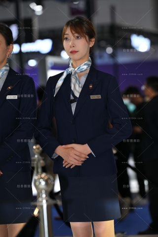 端庄的薄丝礼仪咨客小姐姐 【图片➕视频】