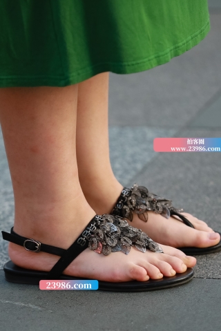 【凯恩赛帖】蓝裙丰满少妇