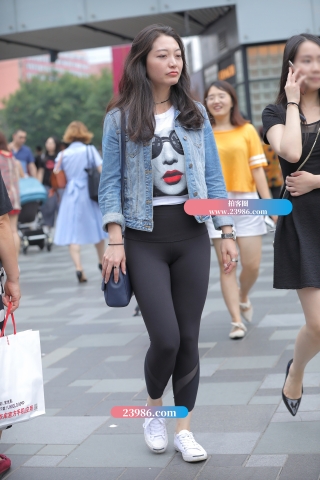 【视觉冲击赛帖】哟，牛仔衫搭配健美裤MM