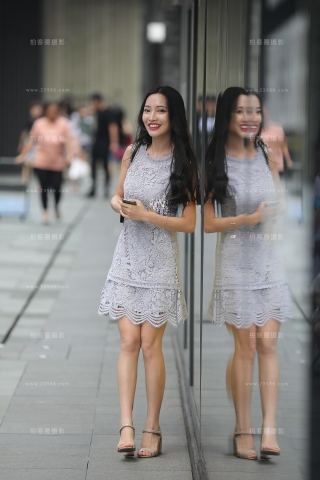 【凯恩赛帖】爱笑的大眼美眉