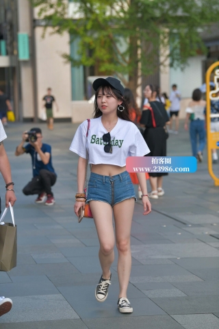 喜欢这种小清新乖巧型！