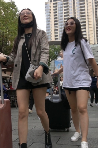 4K 街拍美腿性感大美女（视频版）