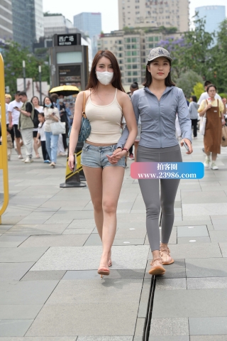 夏日搭讪清凉大长腿美女