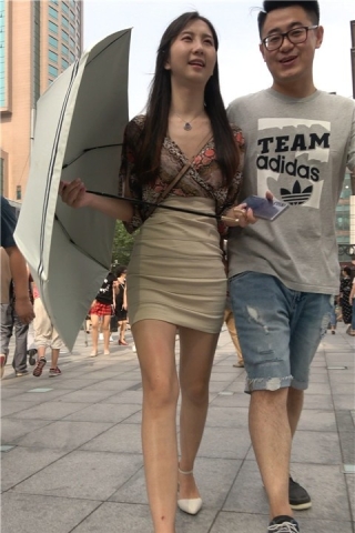 4K 完美身材高颜值短裙高跟美女（视频版）