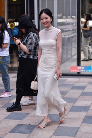 ★青春纱裙美女