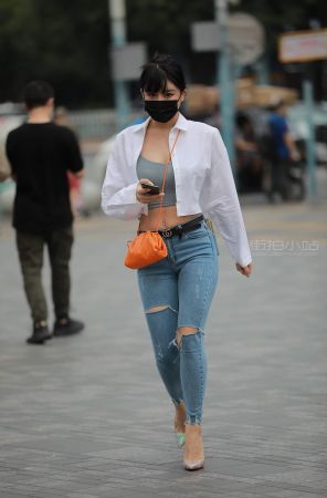 紧牛美女（完整版）