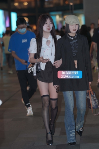 夜拍半高嘿丝美姐