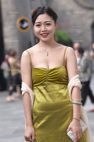 【视觉冲击赛贴】搭讪星巴克，性感女人