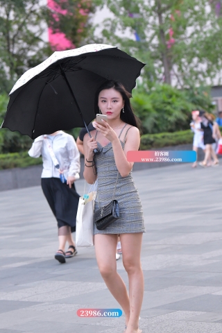 【街拍之魂赛帖】美貌与气质并存