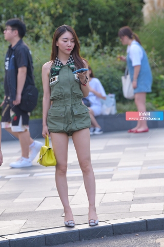 【视觉冲击赛贴】这夏日套装，挺特别的吧