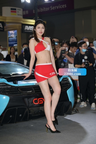 大长白腿美女模特儿