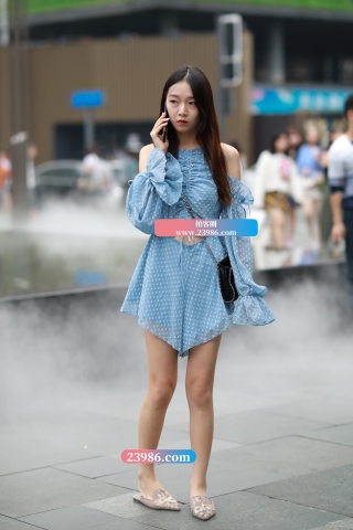 【凯恩赛贴】皮肤白净的乖巧小妹