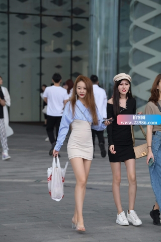 街拍气质漂亮美女